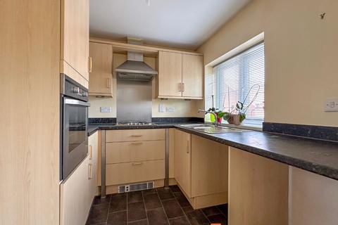 2 bedroom coach house for sale, Parsons Close, 6 NG24