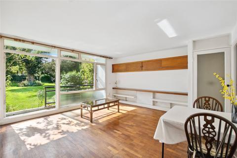 2 bedroom apartment for sale, Queen's Court, Queen's Ride, Barnes, London, SW13