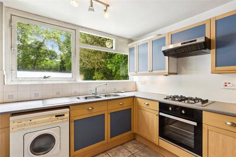 2 bedroom apartment for sale, Queen's Court, Queen's Ride, Barnes, London, SW13