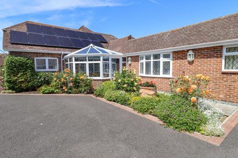 5 bedroom property for sale, Orchard Road, Hayling Island