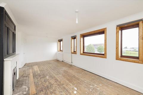 3 bedroom flat for sale, 13 Moredun Park View, Edinburgh, EH17