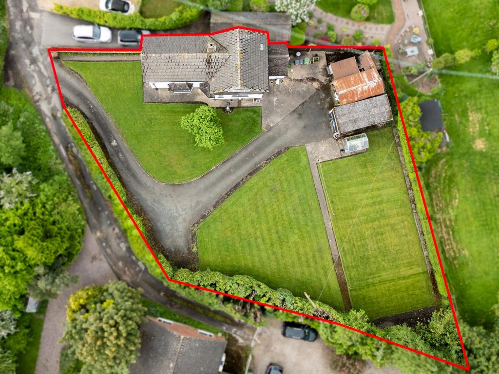 Brook Road, Fairfield, Bromsgrove... 3 bed detached house for sale £