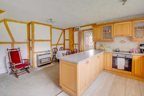 3 bedroom detached house for sale, Brook Road, Fairfield, Bromsgrove, Worcestershire, B61