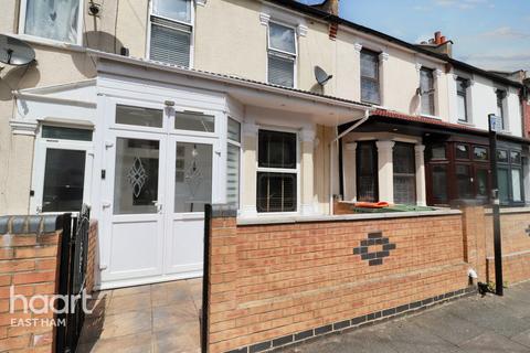 3 bedroom terraced house for sale, Halley Road, London