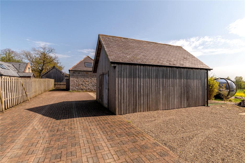 Driveway/ Garage