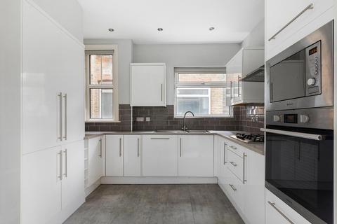 17 Northcote Avenue, London, W5 3UR