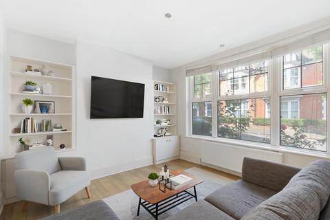 17 Northcote Avenue, London, W5 3UR