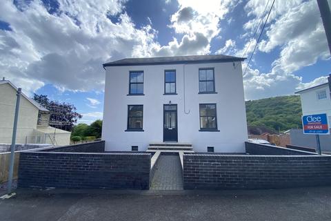 5 bedroom detached house for sale, Lone Road, Clydach, Swansea, City And County of Swansea.