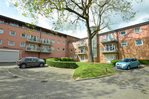 3 bedroom apartment for sale, Clementine Walk, Woodford Green, IG8