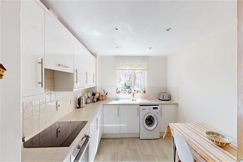 3 bedroom apartment for sale, Clementine Walk, Woodford Green, IG8