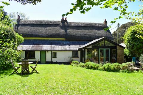 5 bedroom cottage for sale, Chewton Common Road, Highcliffe, Christchurch, BH23