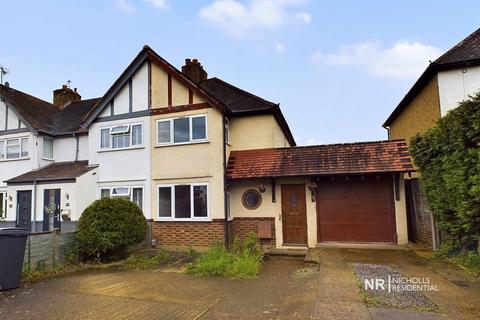 3 bedroom end of terrace house to rent, Gilders Road, Chessington, Surrey. KT9