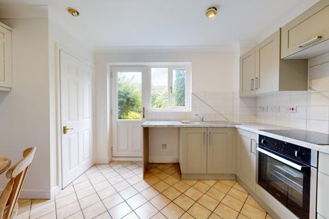 2 bedroom end of terrace house for sale, Courtens Mews, Stanmore, HA7