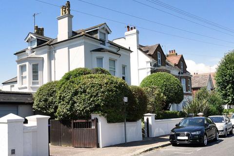 5 bedroom detached house for sale, Oxford Road, Worthing, BN11 1XQ