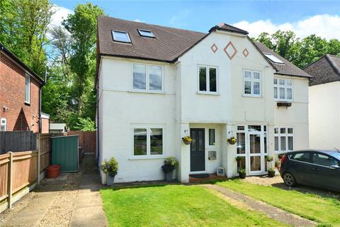 4 bedroom semi-detached house for sale, Chipstead Way, Banstead, Surrey, SM7