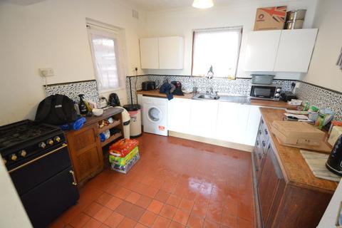 3 bedroom semi-detached house for sale, Ulster Avenue, Shoeburyness, SS3