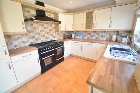 3 bedroom semi-detached house for sale, Greenbank, Halesworth