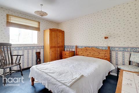 120 High Street, Sawston, Cambridge, CB22 3HJ