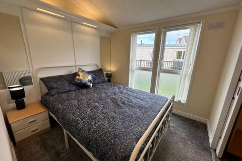 2 bedroom lodge for sale, Ilfracombe Devon