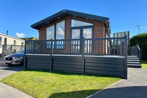 2 bedroom lodge for sale, Ilfracombe Devon