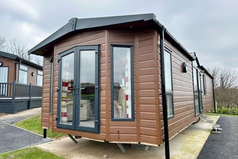 2 bedroom lodge for sale, Ilfracombe Devon