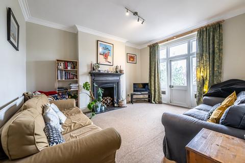 4 bedroom flat for sale, Cavendish Gardens, Clapham, London, SW4