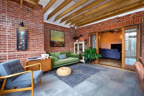 4 bedroom barn conversion for sale, Laxfield Road, Eye IP21