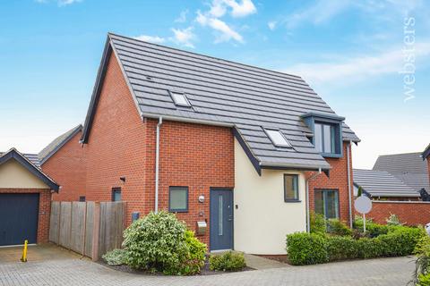 43 Blaxter Way, Norwich, NR7 8BF