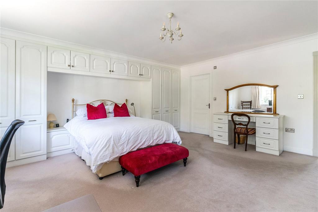 Main Bedroom