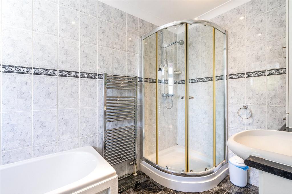 En Suite To Bed One