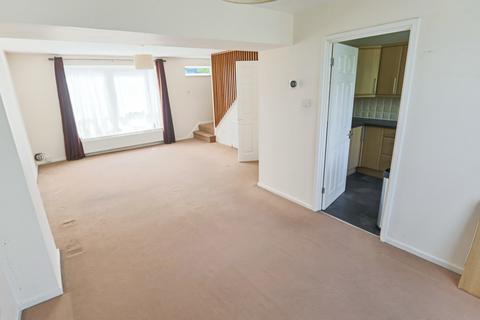 2 bedroom maisonette for sale, Cordrey Gardens, Coulsdon