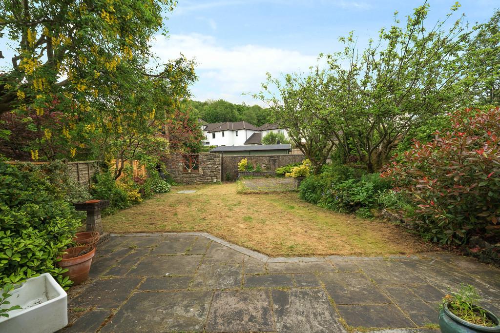 Rear South Facing Garden