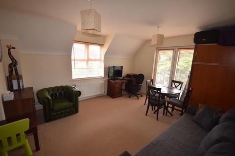 2 bedroom apartment to rent, Heathcote Road, Bournemouth