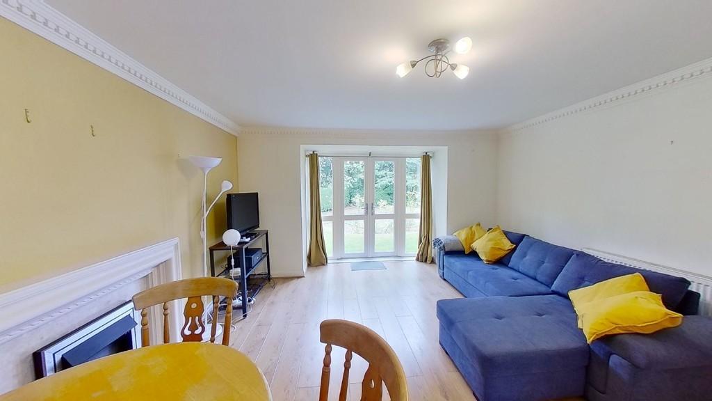 Living room image 2