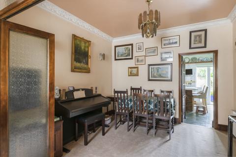 161 Grangehill Road, London, SE9 1SR