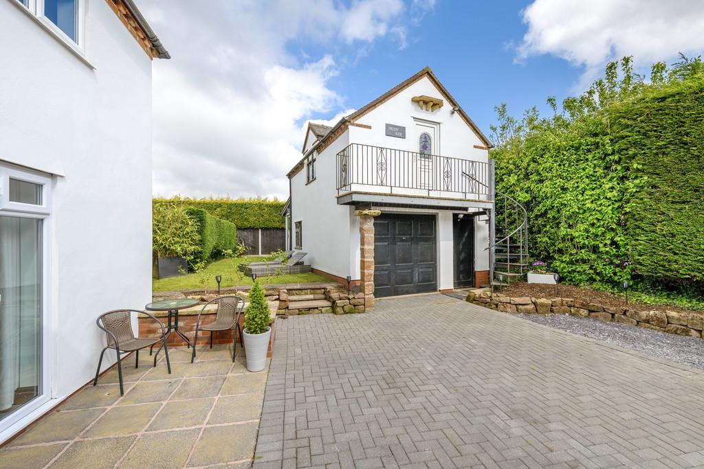 Detached Coach House Garage