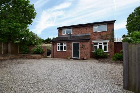 4 bedroom detached house for sale, Roman Way, Whitchurch