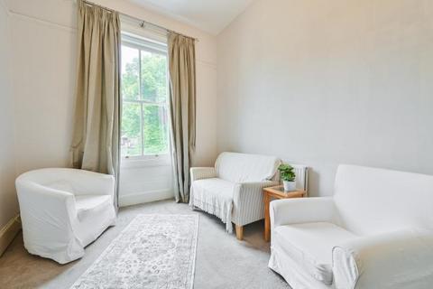 1 bedroom flat for sale, Flat 1, 234 St Pauls Road, London, N1 2LJ