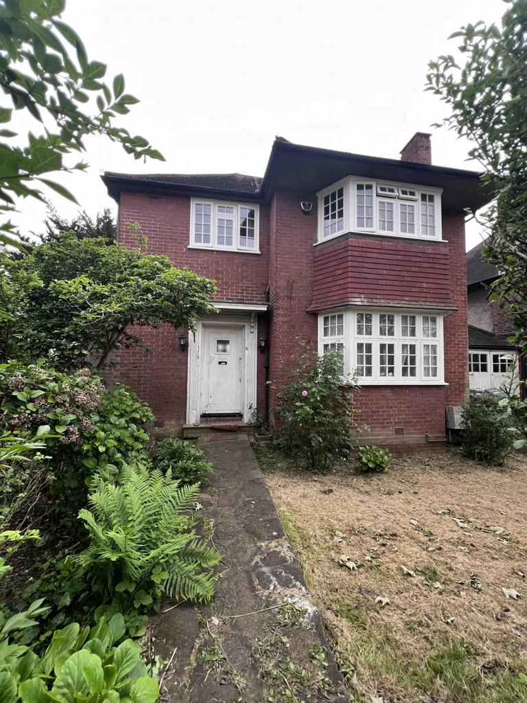 5 bed house to let in wembley park.£4000 pcm