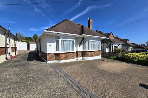 5 bedroom detached bungalow for sale, Greenways, West Sussex BN42