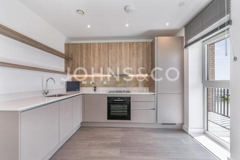 undefined, Flagstaff Road, Bankside Gardens, Reading, RG2