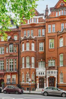 2 bedroom apartment for sale, Cadogan Gardens, Chelsea SW3