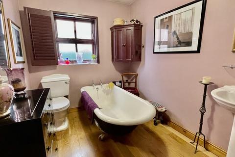 15 Surfleet Road, Surfleet, Spalding, PE11 4AG