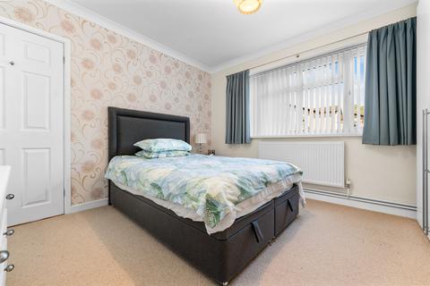 2 bedroom maisonette for sale, Duffryn Close, Cardiff