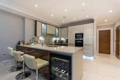 6 bedroom house to rent, Warriner Gardens, Battersea Park, London, SW11