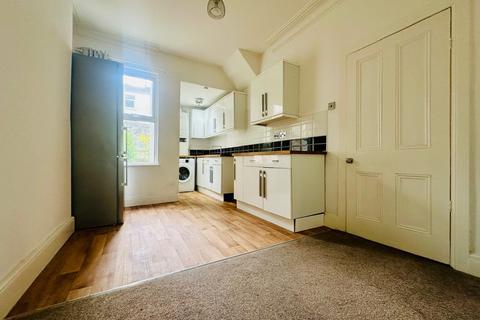 4 bedroom terraced house for sale, Kinross Avenue, Lipson, Plymouth