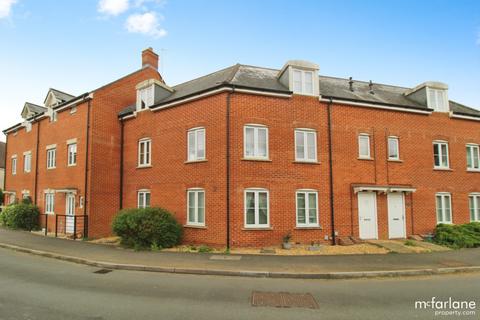 2 bedroom ground floor maisonette for sale, Dydale Road, Swindon