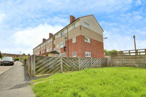2 bedroom apartment for sale, Burbage Road, Swindon