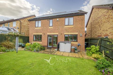 4 bedroom detached house to rent, St Christophers Drive, Oundle PE8