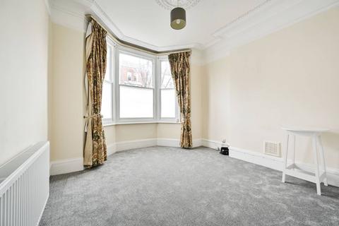 2 bedroom flat for sale, Oxberry Avenue, Fulham, London, SW6